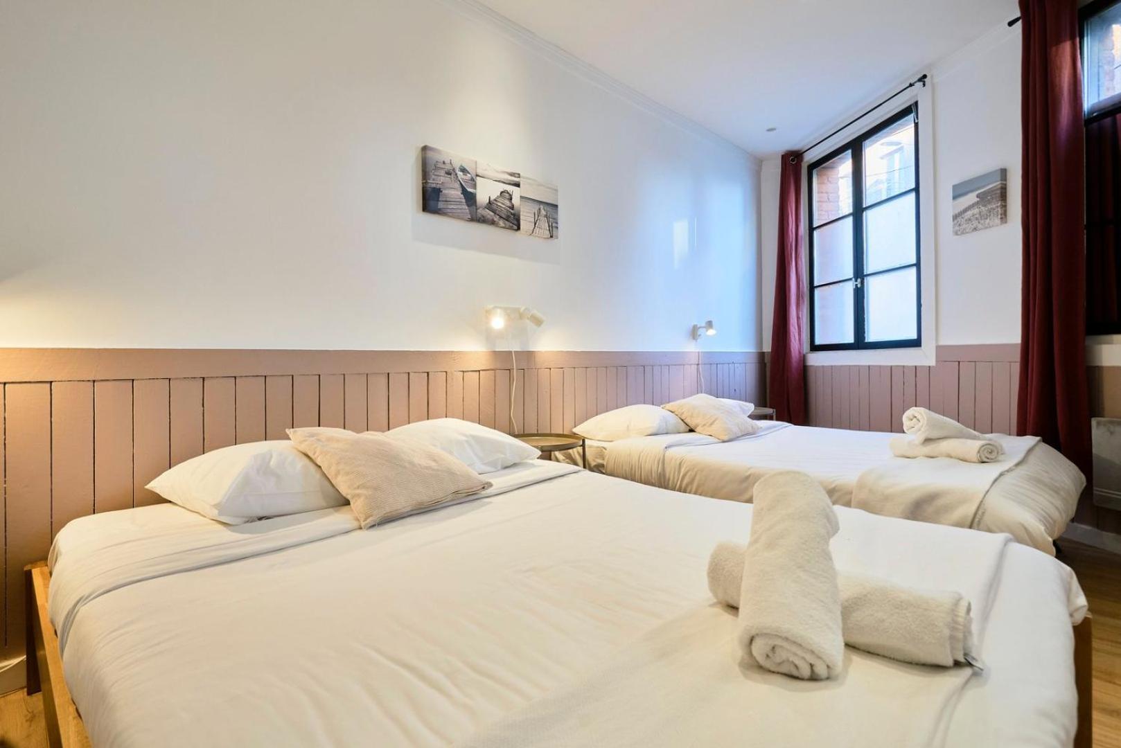 Old Lille: Charming Renovated Apartment Exterior photo
